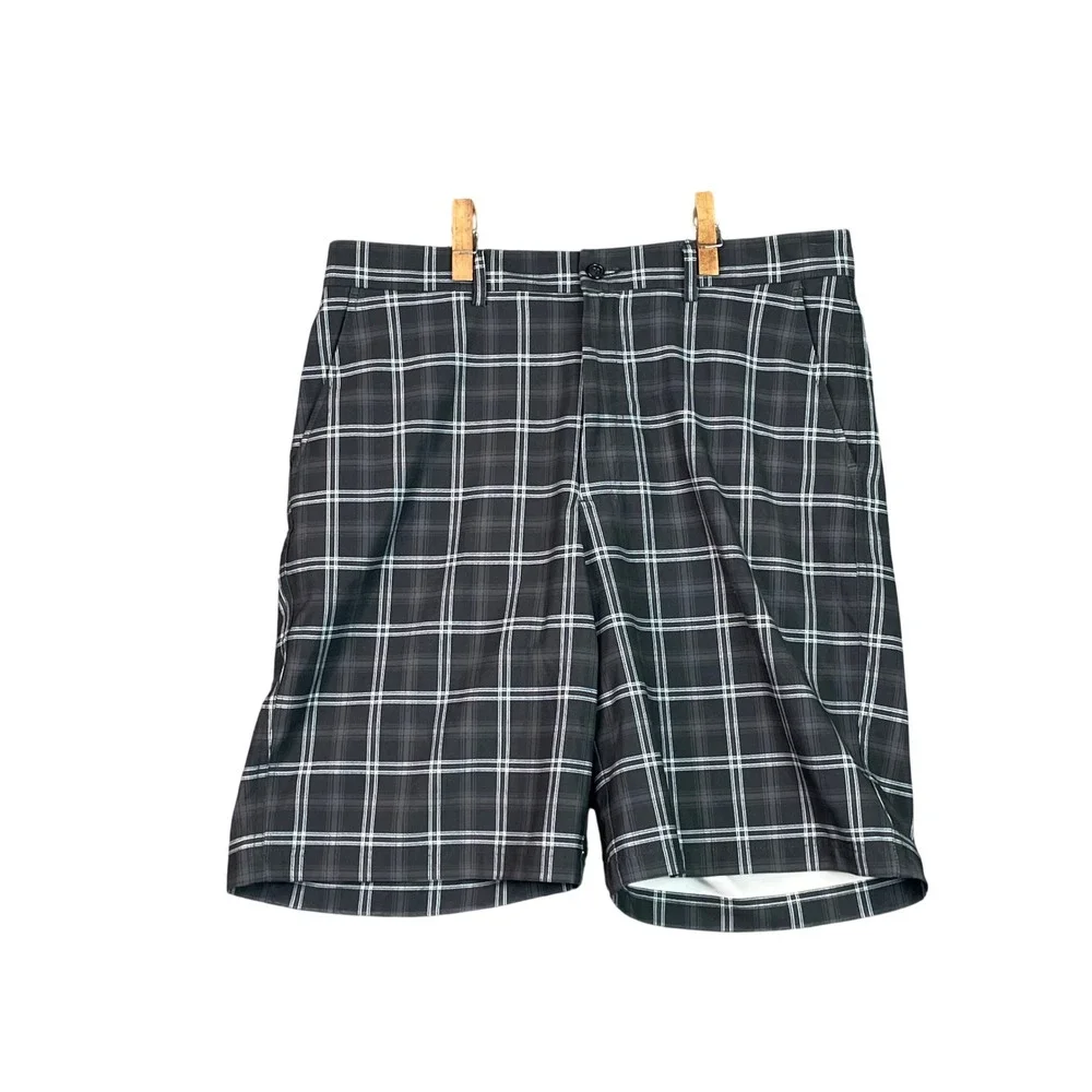 Kirkland Signature Performance Shorts Mens 34 Black Plaid Golf Active Stretch